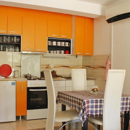 Zsh Apartment โอครีด ภายนอก รูปภาพ