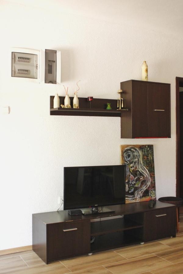 Zsh Apartment โอครีด ภายนอก รูปภาพ